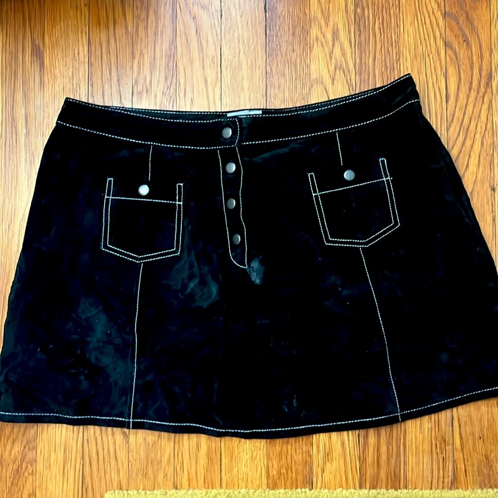 ASOS UK 18 / US 14 Real Suede Black Mini Skirt Retro 70s Boho Western